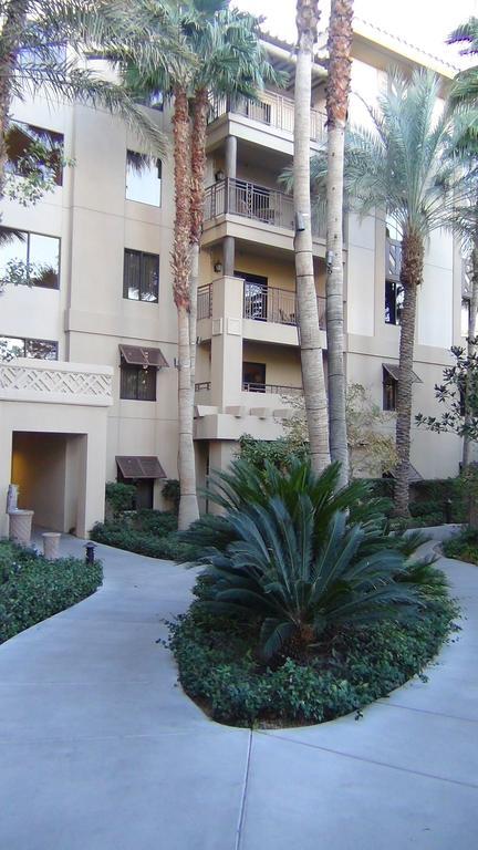 Suites At Tahiti Village Resort And Spa-No Resort Fee Las Vegas Buitenkant foto